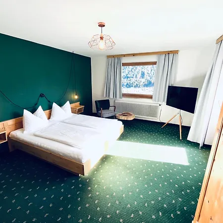 Koenigin Serles - Grosszuegig, Gemuetlich & Nachhaltig * Fulpmes