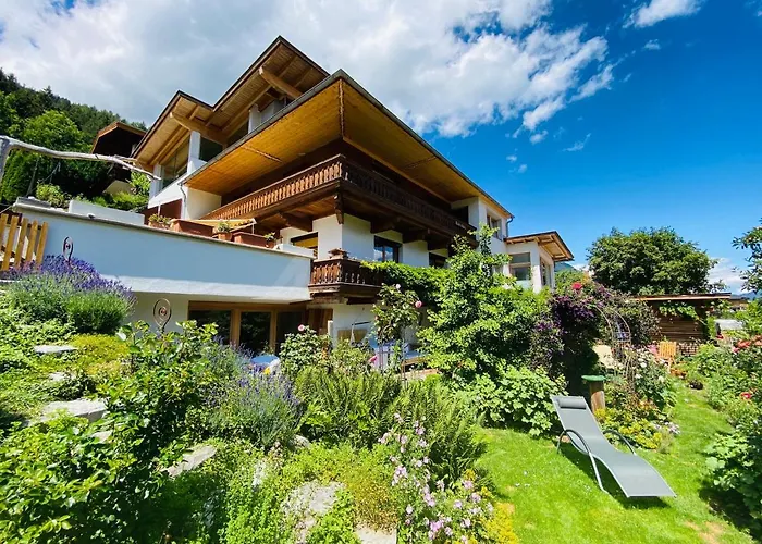 Koenigin Serles - Grosszuegig, Gemuetlich & Nachhaltig *