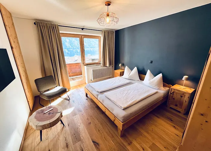 Koenigin Serles - Grosszuegig, Gemuetlich & Nachhaltig *