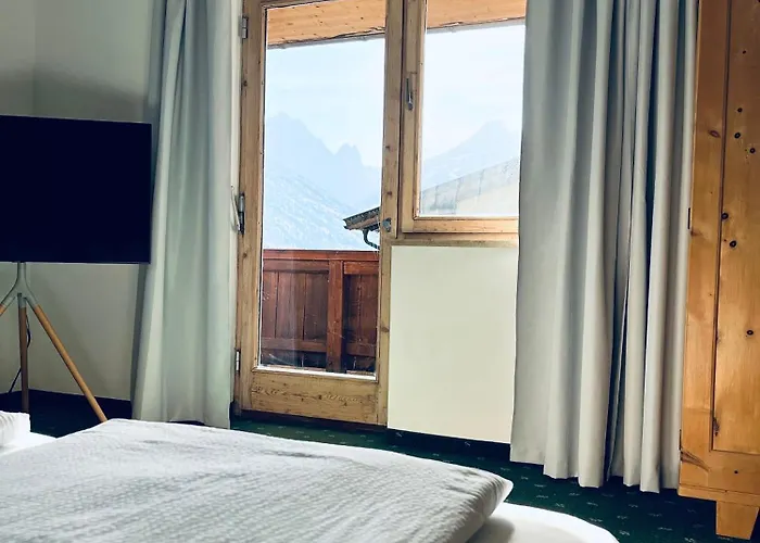 Koenigin Serles - Grosszuegig, Gemuetlich & Nachhaltig